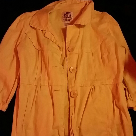 Yellow jacket
