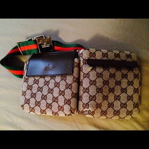 ❤️💚luggage & Travel Gucci canvas belt bag 💚❤️