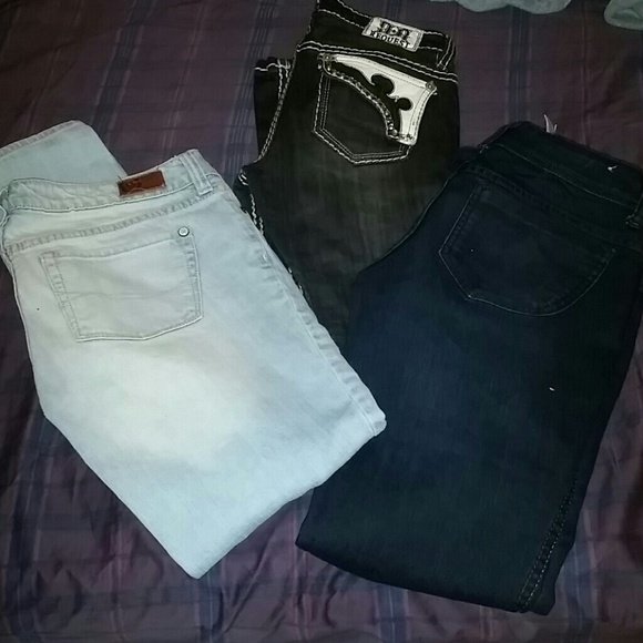 Request and bullhead jeans