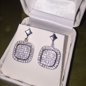 Real 💎 Diamond Earrings!