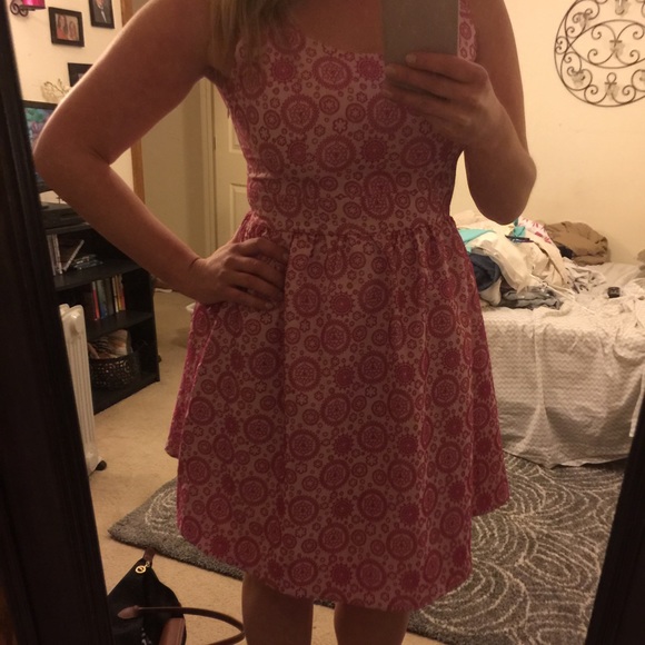 Beautiful pink sun dress - Picture 4 of 4