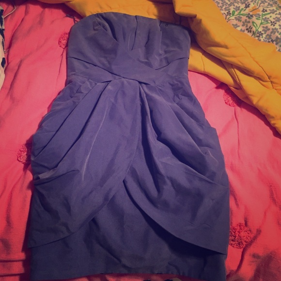 Purple strapless dress with pockets