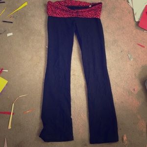 Black and pink yoga pants