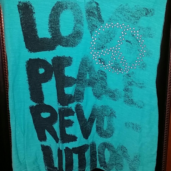 Top - Picture 2 of 2