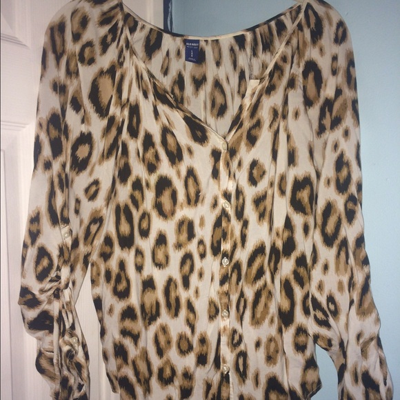 Animal print old navy top