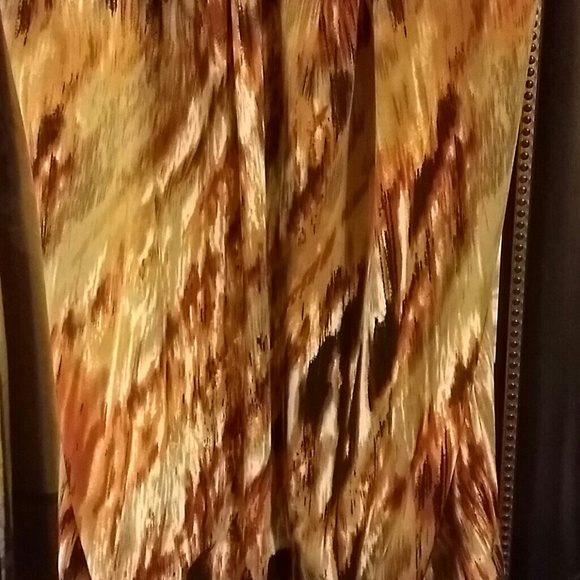 Top - Picture 2 of 4