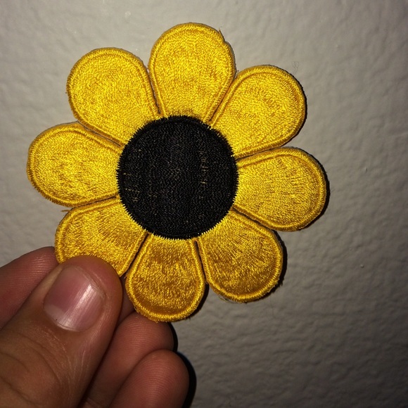 Adorable Iron-on Sunflower Patch 🌻