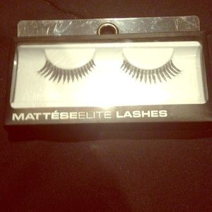 Brand new fake eyelashes!!