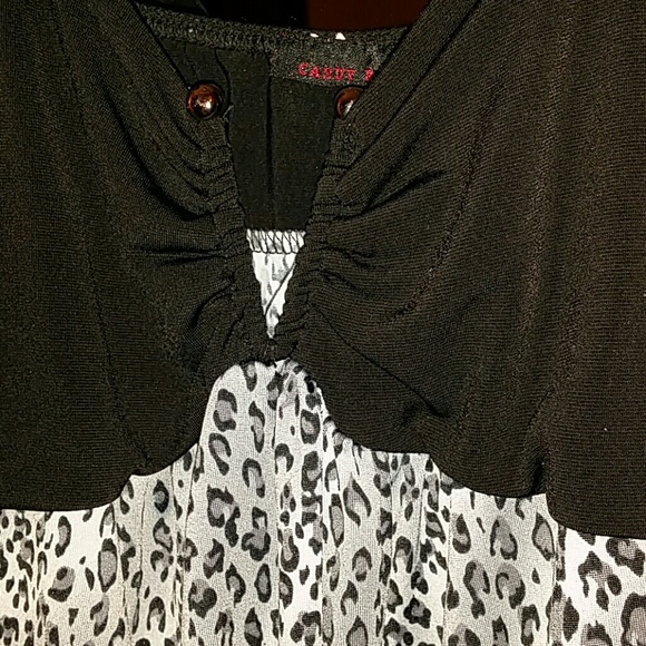 Top - Picture 2 of 4