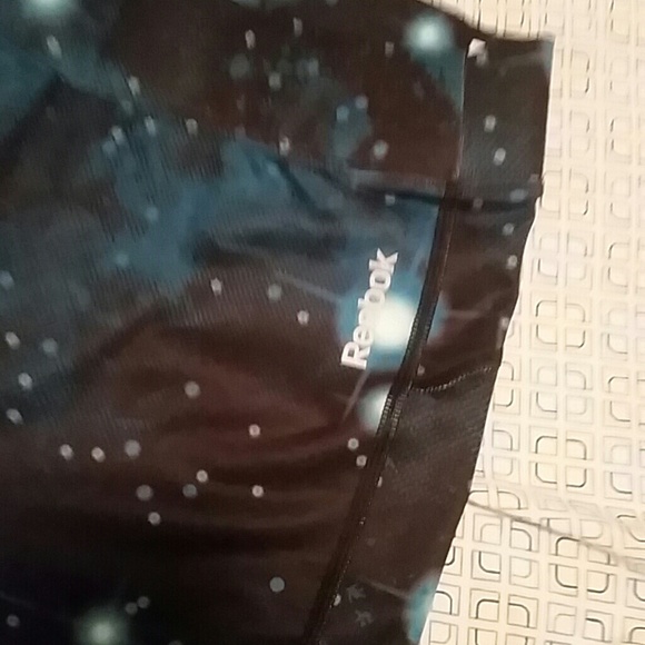 Reebok pants - Picture 3 of 3