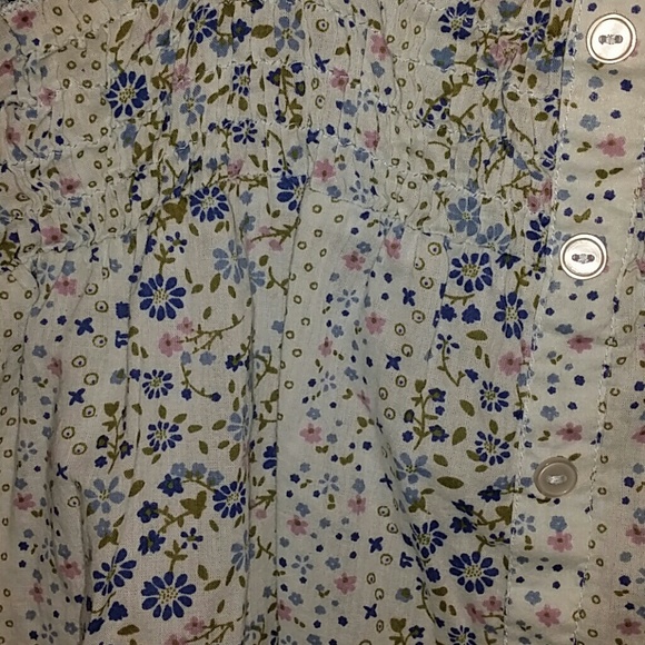 Top - Picture 2 of 4