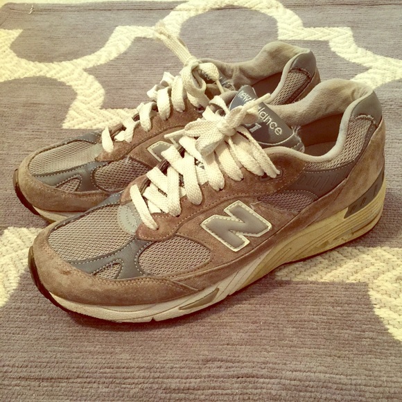 New Balance 997's (Gray)