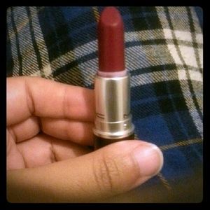 AUTHENTIC MAC FASHION REVIVAL LIPSTICK LE