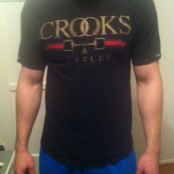 Crooks and castles Tshirt