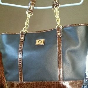 Beautiful black/brown handbag