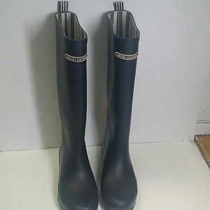 Henri Bendel rain boots
