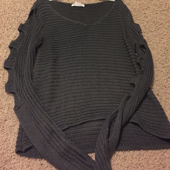 Grey sweater