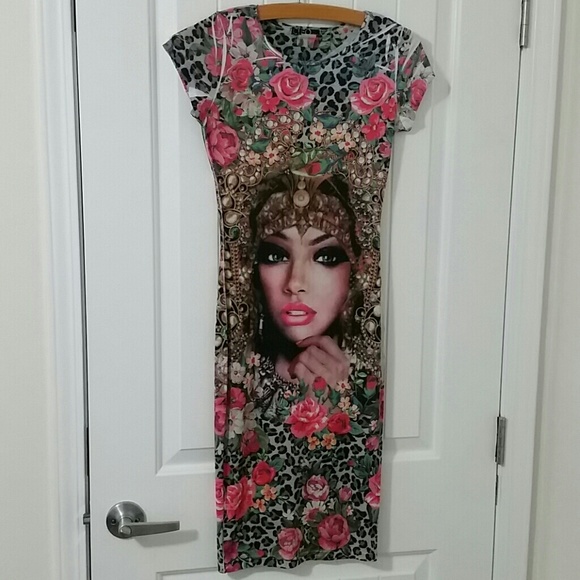 Gorgeous midi floral dress