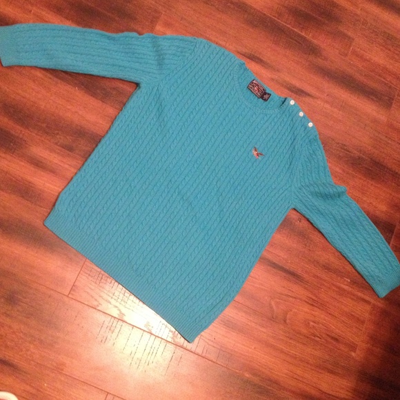 Cable knit sweater