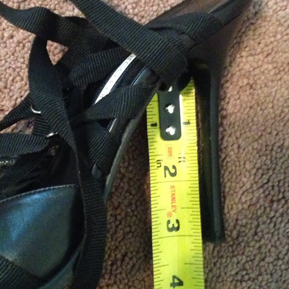 💰💰SALE $125 Gianmarco Lorenzi strappy 3" heel - Picture 4 of 4