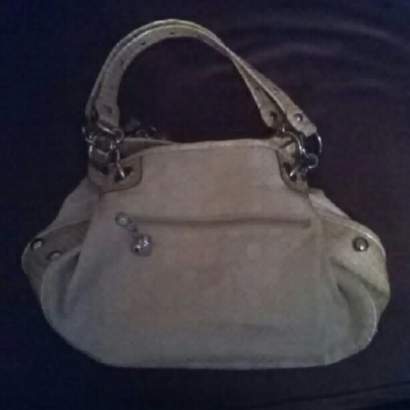 Kathy Van Zeeland - Picture 2 of 4