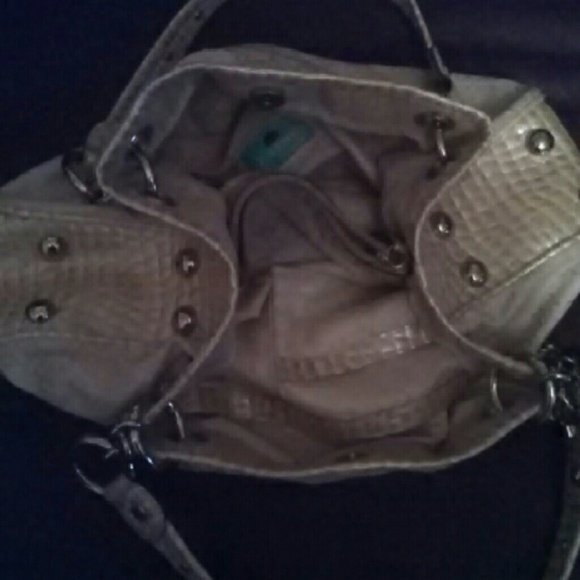 Kathy Van Zeeland - Picture 3 of 4