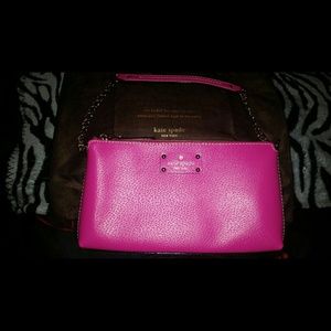 Authentic Kate Spade shoulder bag brand new.