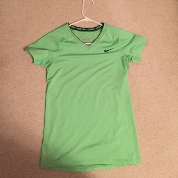 Nike Top
