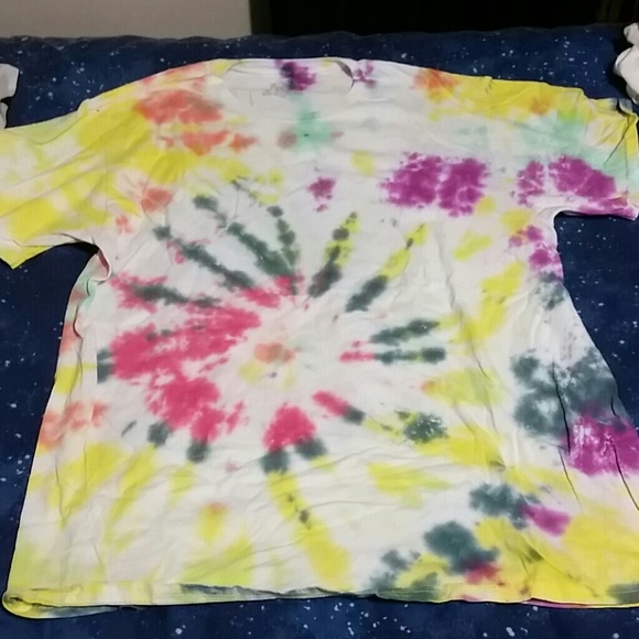 Handmade spiral tye dye t shirt