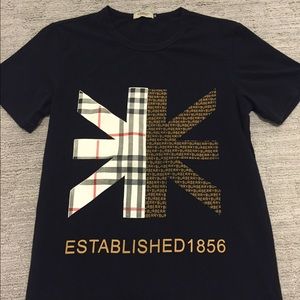 Very soft mens Burberry tshirt