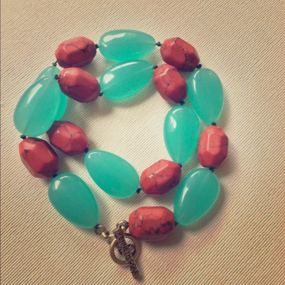 Kenneth Cole stone necklace vintage style
