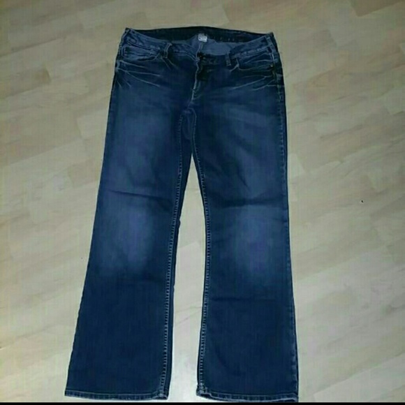 Silver jeans 34