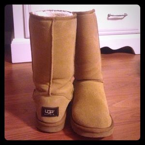 UGG Classic - Chestnut