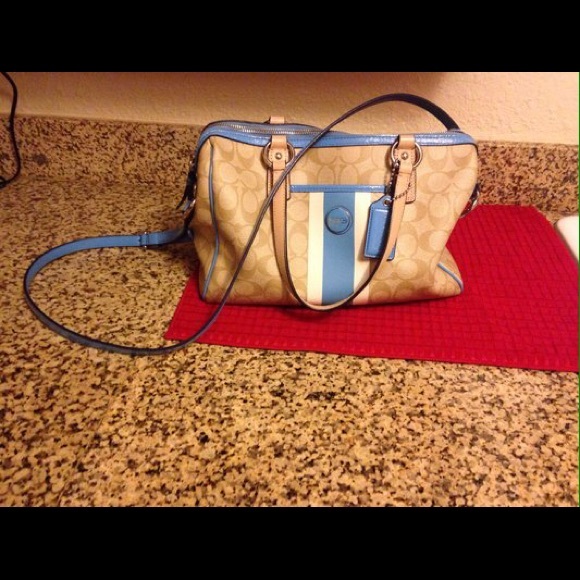Coach purse