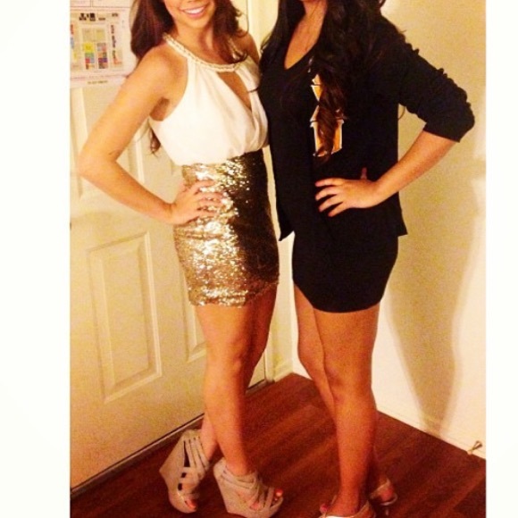 White & Gold Windsor Dress size small - Picture 4 of 4