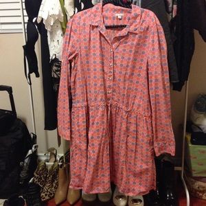 Bright hexagon print day dress