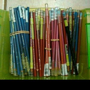 20 FOR $11 WET N WILD MAKEUP