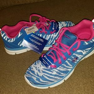 BNWT Champion tennis shoes
