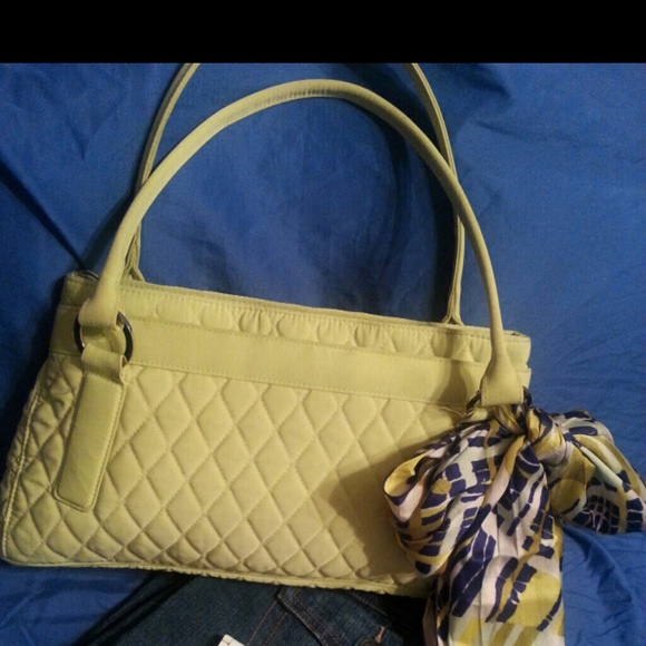 *Authentic* Vera Bradley Trapeze Bag (Retired)
