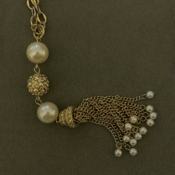 NECKLACE - Picture 2 of 4