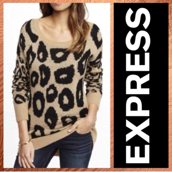 Leopard Print Jacquard Express Top