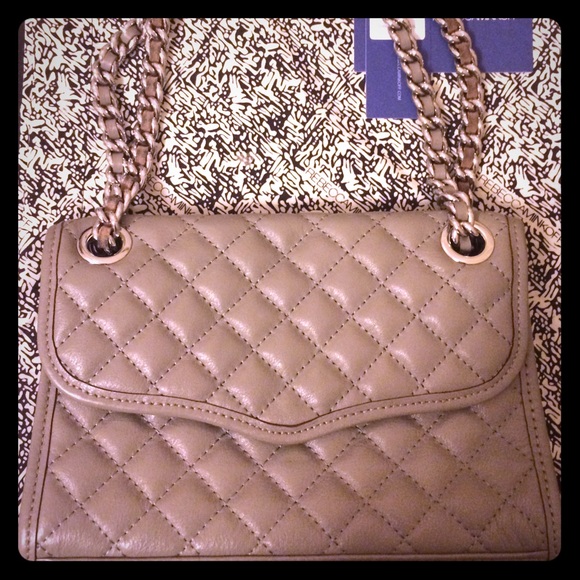 ⭐️Rebecca Minkoff mini affair