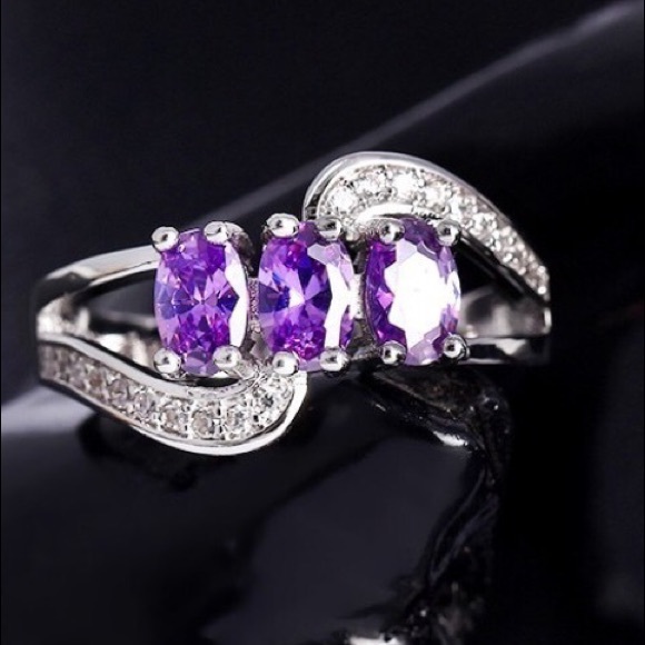 Silver Plated Infinity Amethyst Ring with Crystals