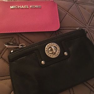 2 coin bags with key chain