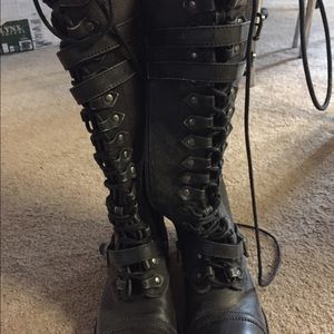 Combat boots 6