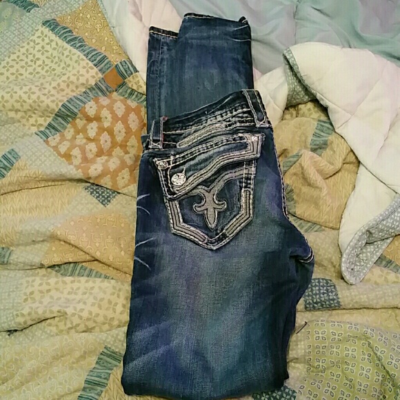 Rock Revival Skinny Jeans. 26 inch waist 33 length