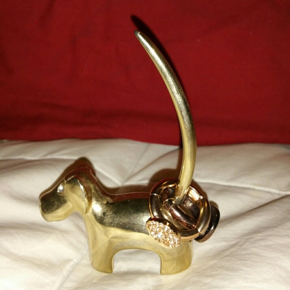 Ring holder