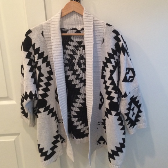 Black and white Aztec print cardigan