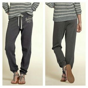 NWT- Hollister Classic Banded Sweatpants