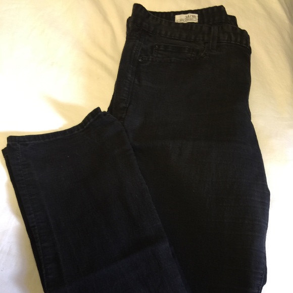 Black Gap Jeans
